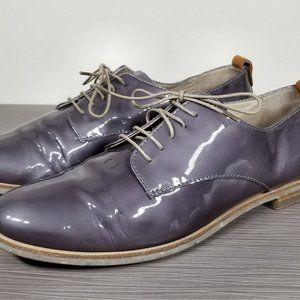 AGL Attilio Giusti Leombruni Double Sole Oxford, Grey Patent, Womens Size 6.5